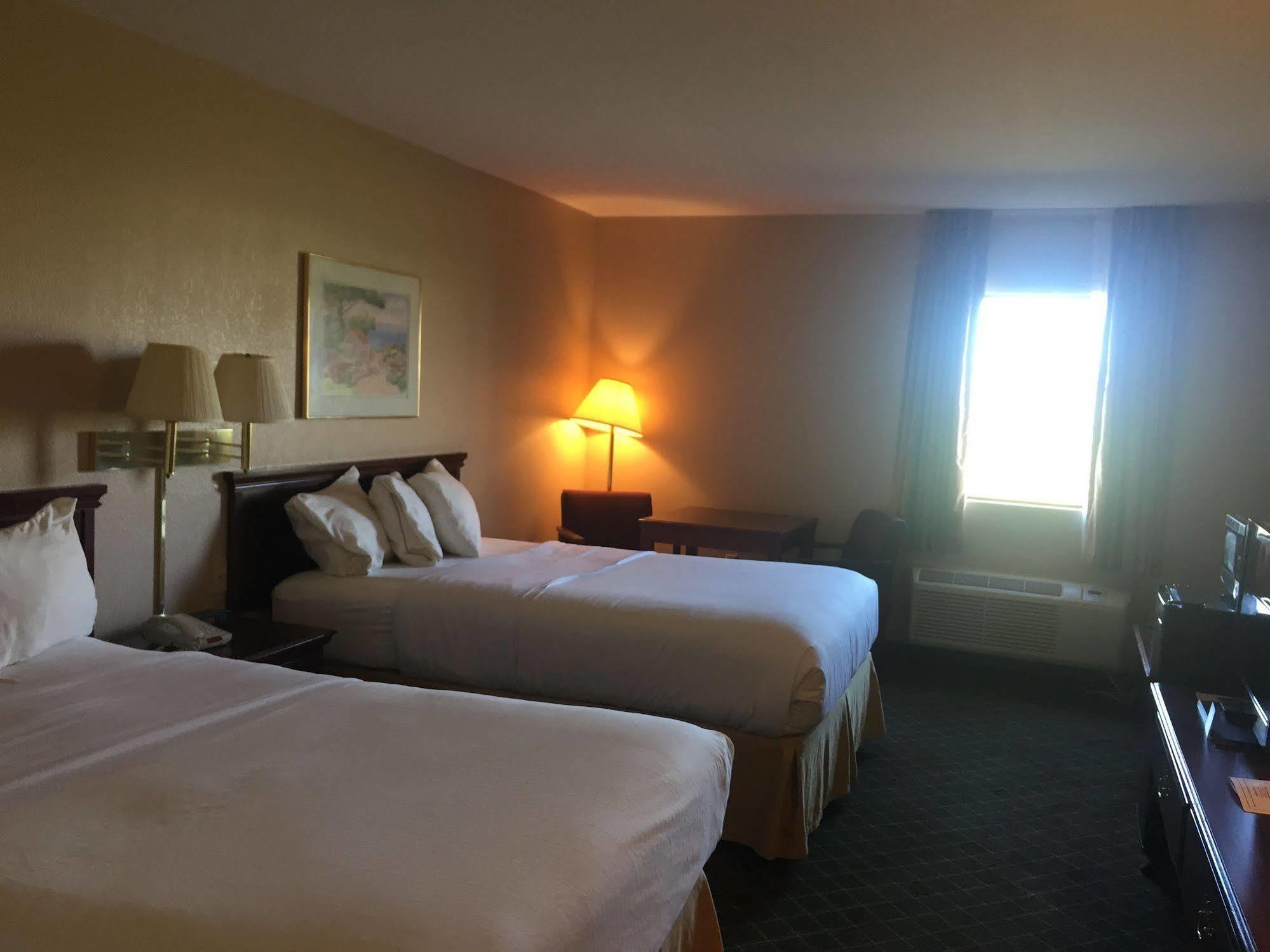 Briarwood Inn - Sparta Luaran gambar