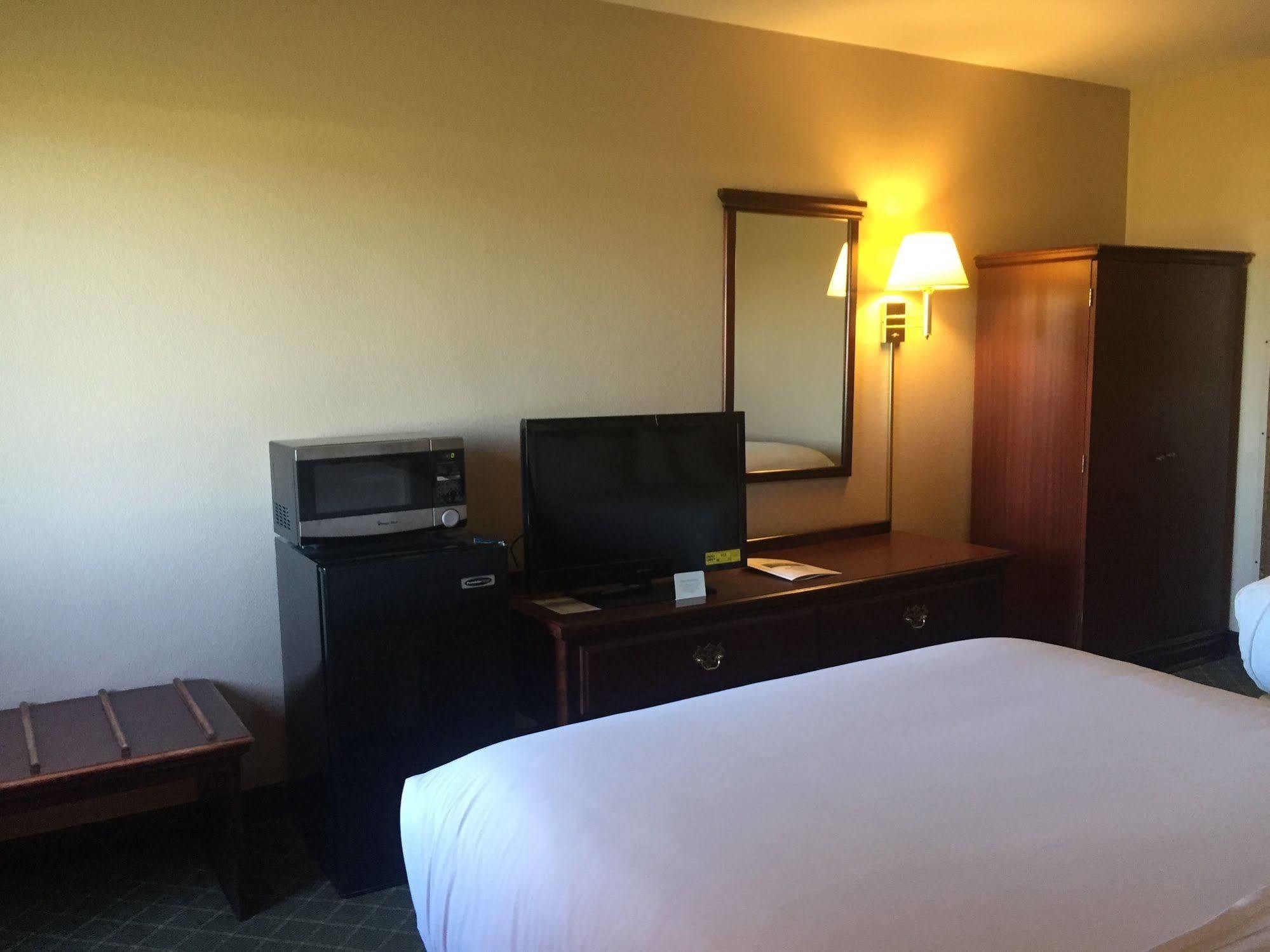 Briarwood Inn - Sparta Luaran gambar